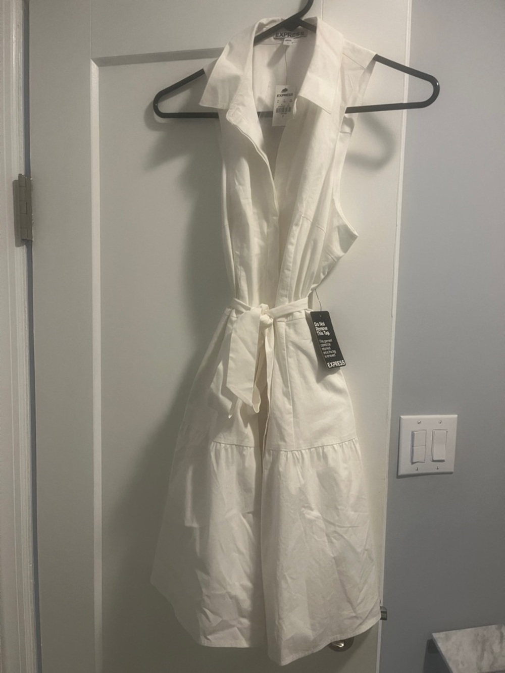 Express White Sleeveless A-Line Dress w/ Belt NWT Size 6